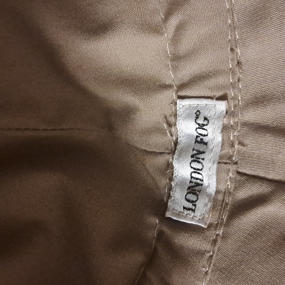 London Fog Adjustable hat - Picture 2 of 2